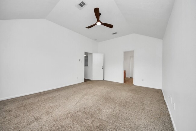 Building Photo - 322 Burris Park Dr