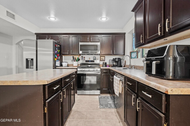 Building Photo - 4532 Joseph Rodriguez Dr