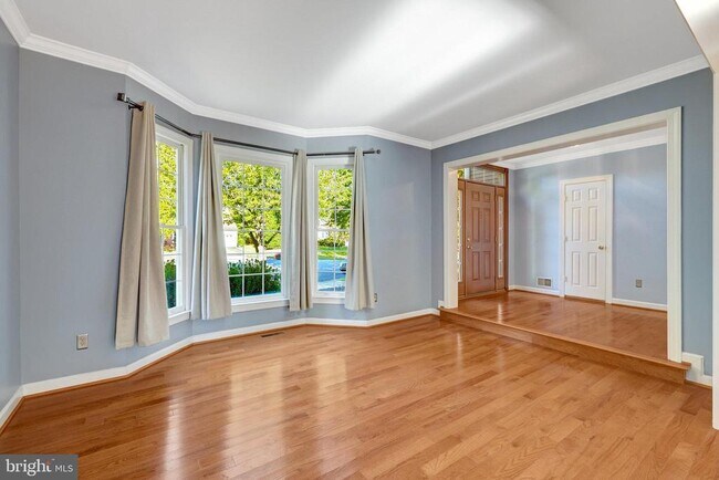 Building Photo - 47001 Smithwood Ct