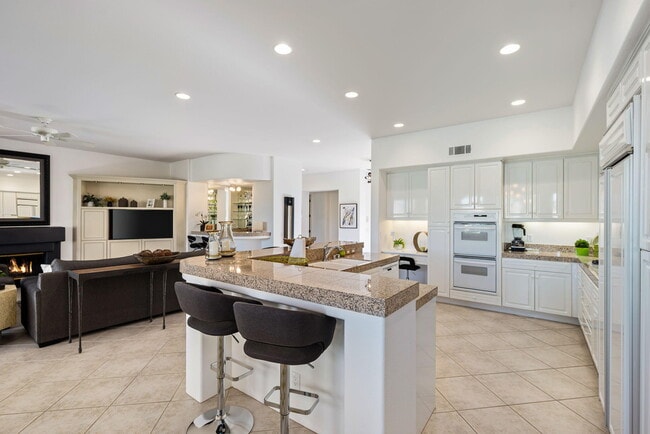 Building Photo - 80080 Riviera