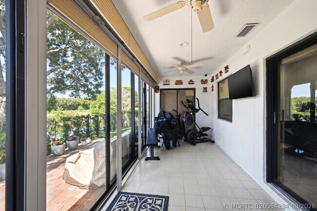 Building Photo - 10775 Waterberry Dr