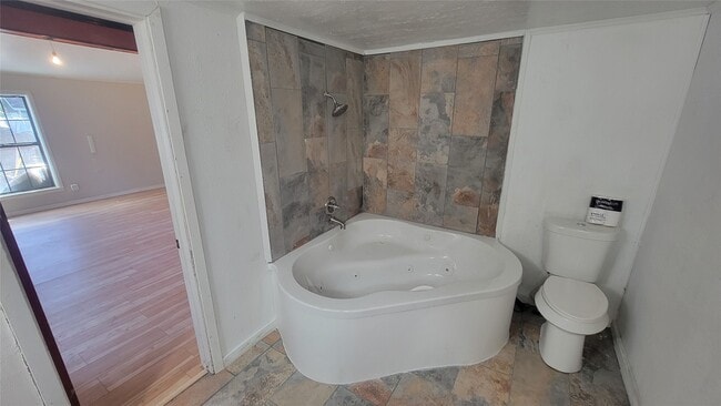 Building Photo - 2960 Call St