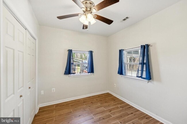 Building Photo - 18623 Bells Hotel Pl