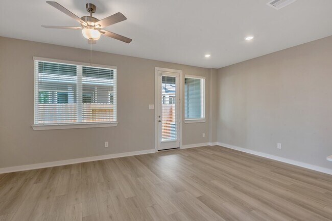 Building Photo - 4130 Good Vineyard Ln