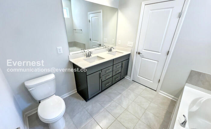 Building Photo - 2837 Campanella Dr