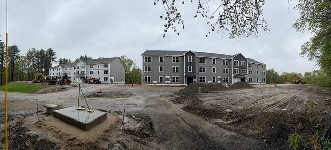 Building Photo - 251 Sladen St