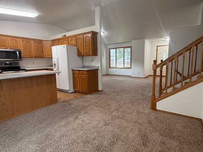 Building Photo - Spacious 3BR Home in Legacy School District with 3 Living Areas & 2-Stall Garage
