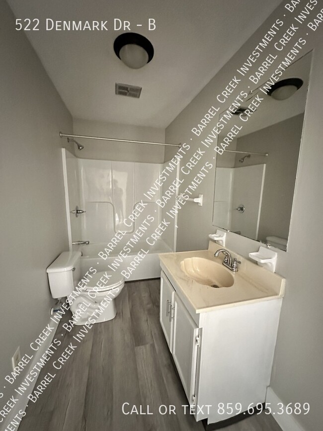 Building Photo - 522 Denmark Dr