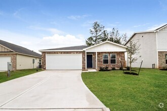 Building Photo - 15618 Briar Forest Dr