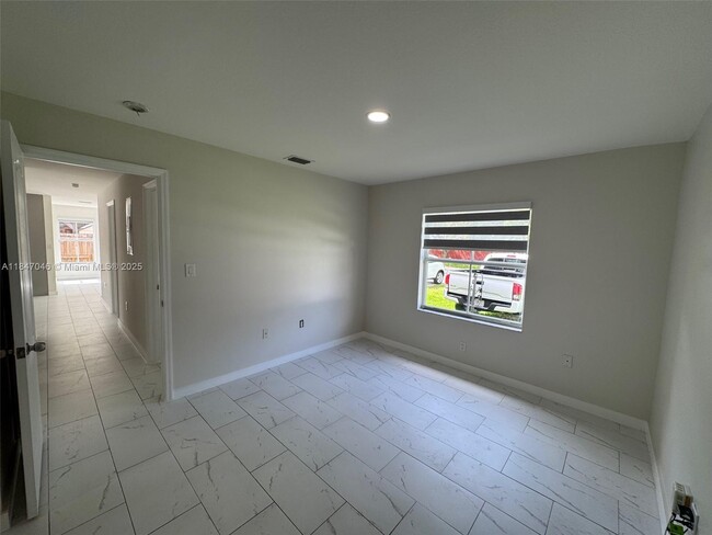 Building Photo - 11237 SW 246th St