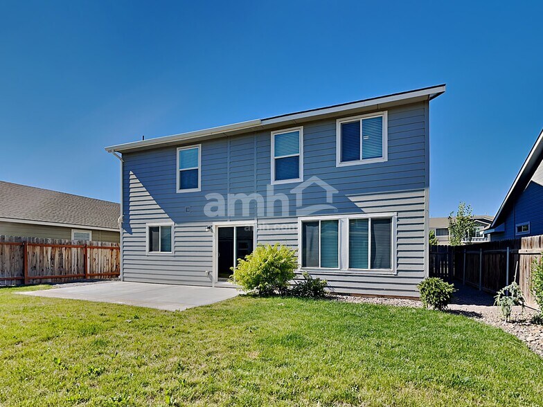 Building Photo - 10647 Avalon St