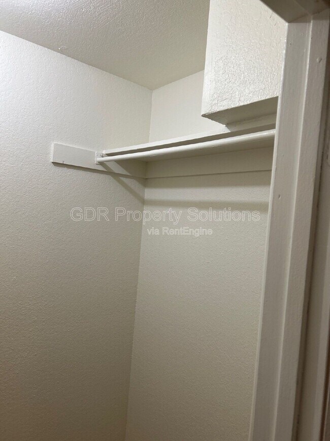 Building Photo - 401 14th St NW