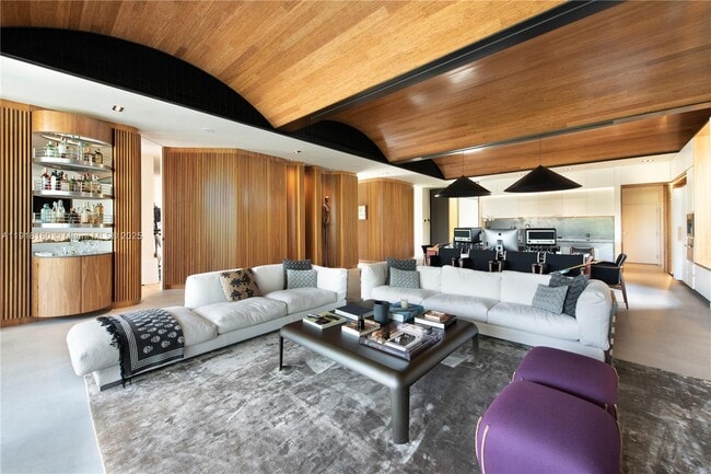 Building Photo - 8055 Noremac Ave