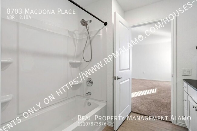 Building Photo - 8703 Macdona Pl