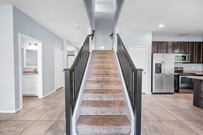 Building Photo - 12210 W Rio Vista Ln