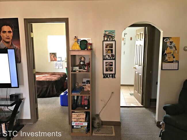 Building Photo - 2 br, 1 bath House - 419 W. Chandler