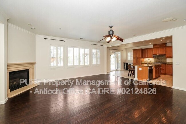 Building Photo - 1960 Parsley Dr