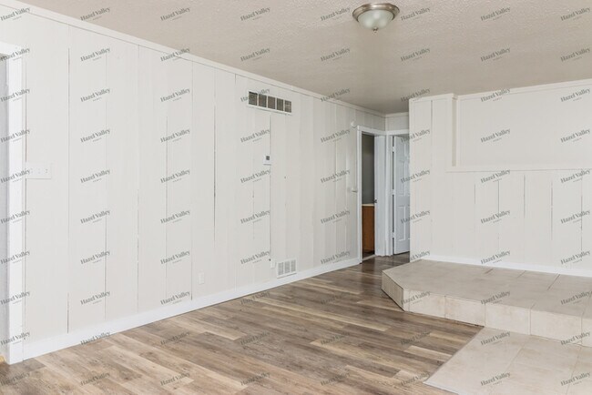 Building Photo - 4511 Ashby Rd
