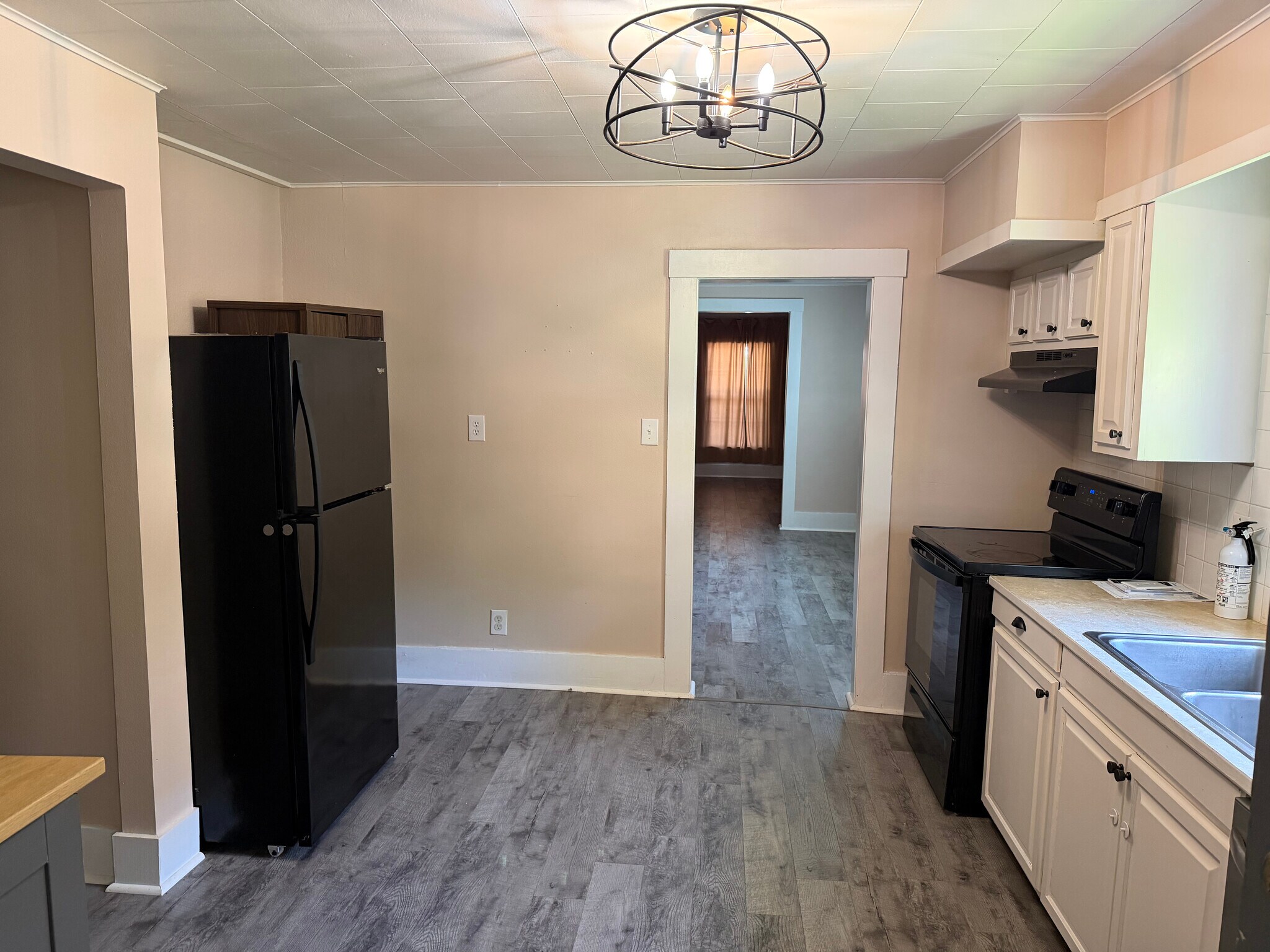 kitchen - 210 S Jefferson St