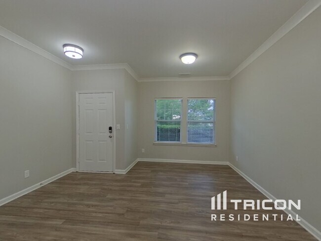 Building Photo - 5005 Sandi's Ct