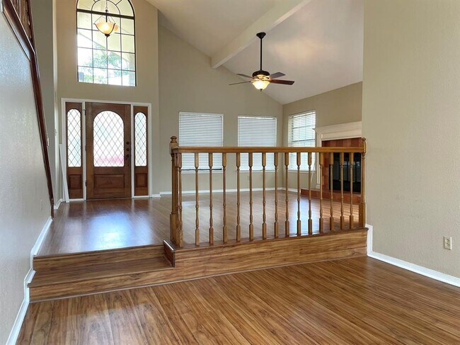 Building Photo - 9005 Scottish Pastures Dr