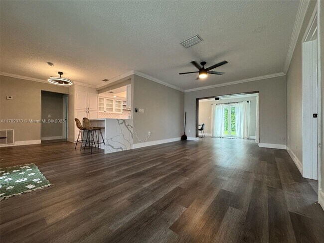 Building Photo - 2631 NW 94th Ave