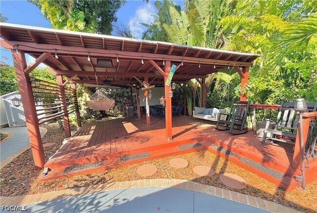 Building Photo - 2702 McGregor Blvd