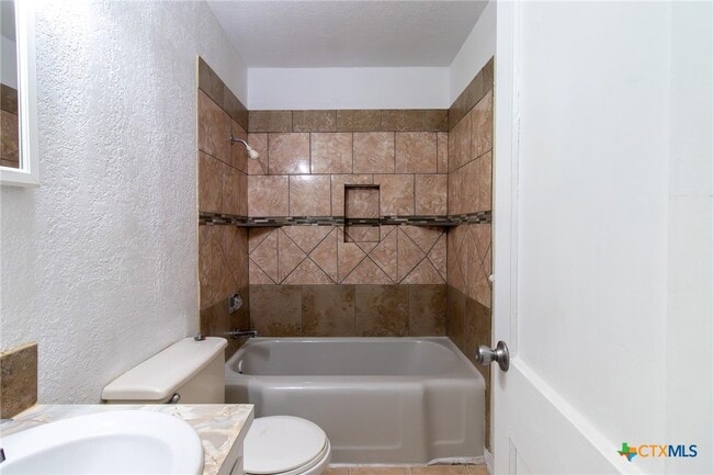 Building Photo - 1312 Massey St