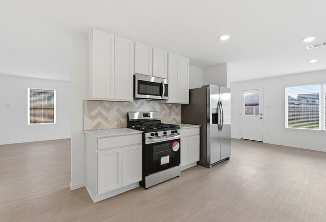 Building Photo - 6323 Geyser Starish Dr