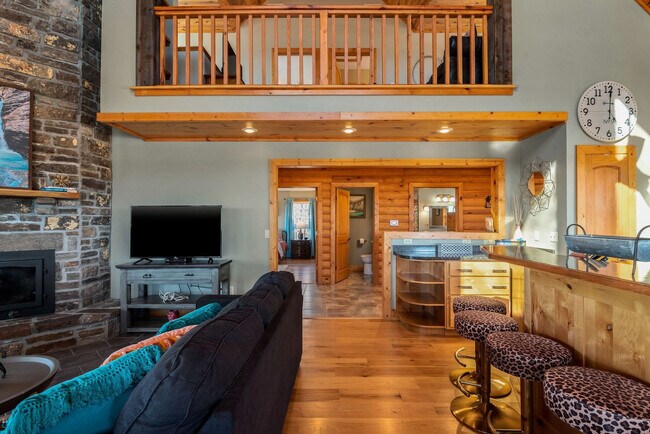 Building Photo - 11 NC 8720