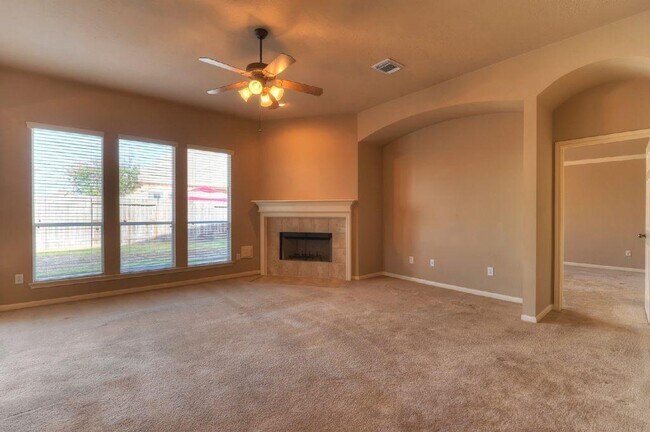 Building Photo - 19918 Hardsville Dr