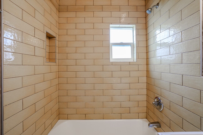 Building Photo - 3827 N 18th St