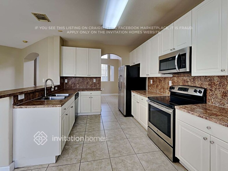 Building Photo - 15342 SW 117th Ln