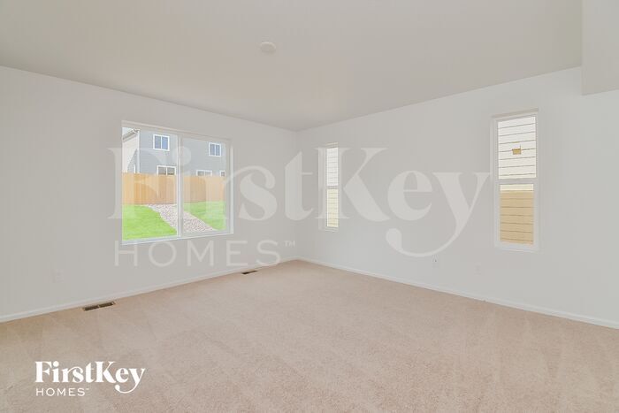 Building Photo - 10381 Luneth Dr