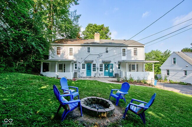 Building Photo - 5043 Boulevard Pl