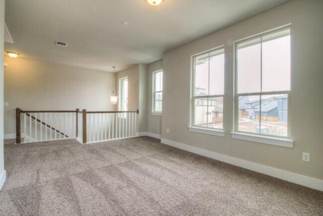 Building Photo - 7411 Pantherpaw St