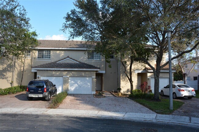 Building Photo - 4030 NW 90th Way