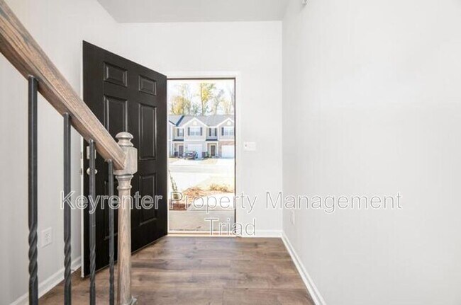 Building Photo - 1122 Banworth Ct