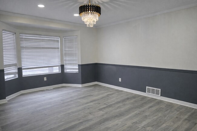 Building Photo - 110 Guilford St