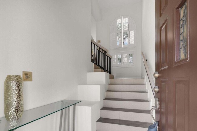 Building Photo - 7894 Granada Pl