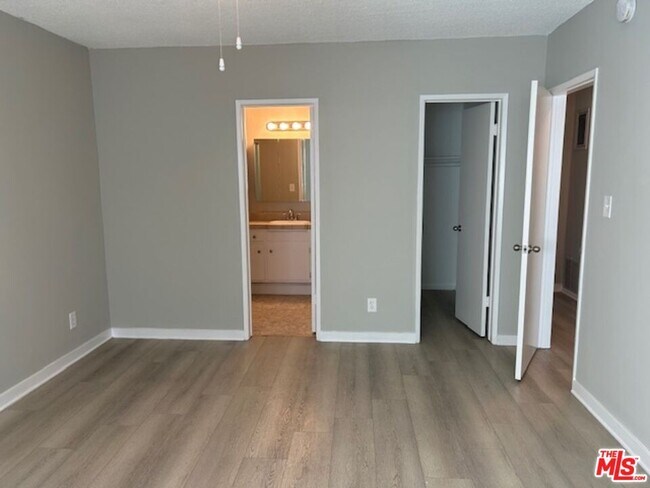 Building Photo - 3560 S Centinela Ave