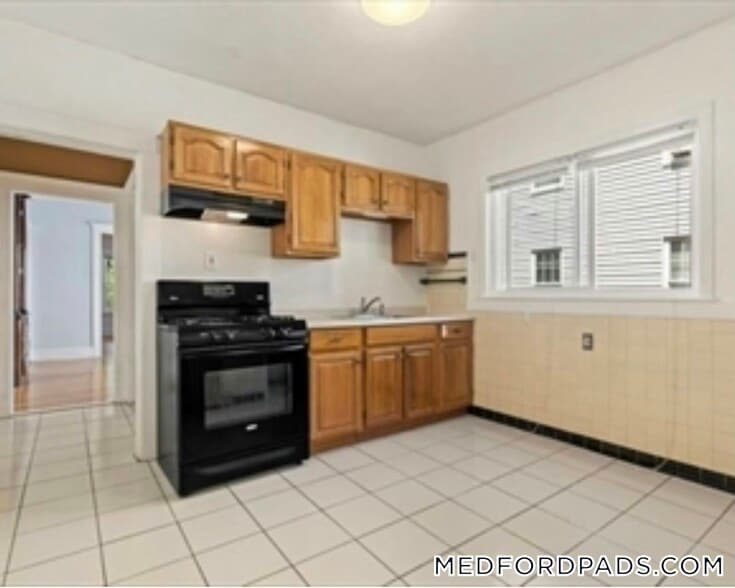 Building Photo - 38 George St