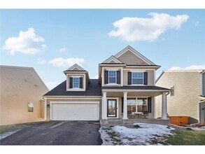 Building Photo - 8451 Jonquil Ln N