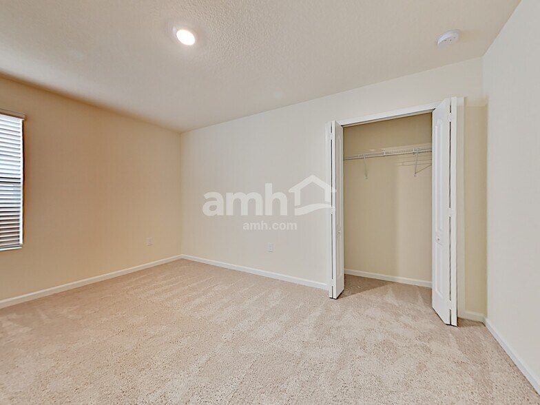 Building Photo - 351 Chasewood Dr
