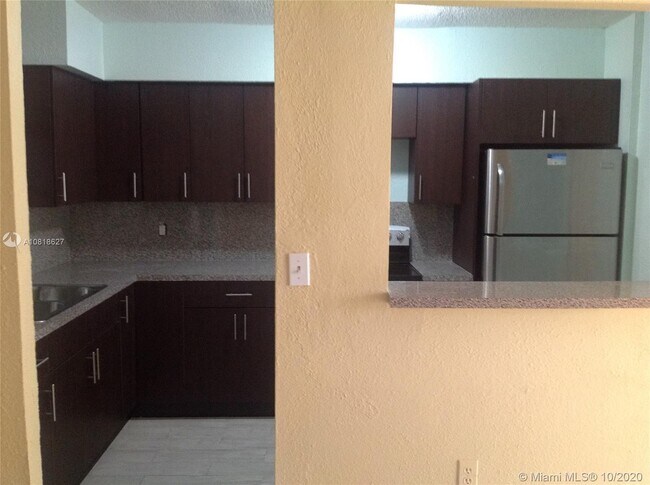 Building Photo - 6153 SW 69th St
