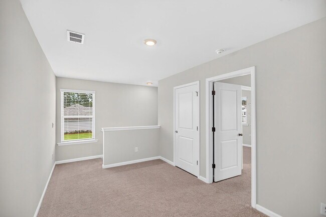 Building Photo - 129 Holly Leaf Ln