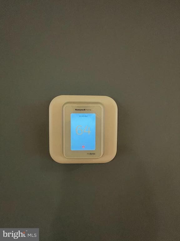 Building Photo - 2304 Alter St