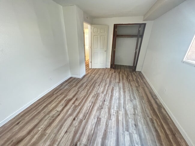 Building Photo - 847/849 3rd St.