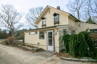 Building Photo - 711 Union St