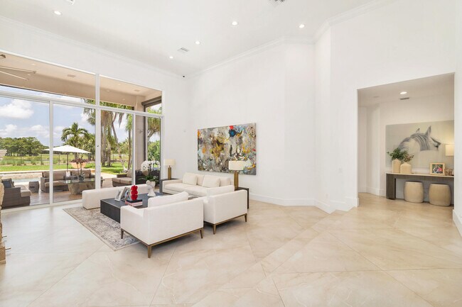 Building Photo - 1504 Breakers W Blvd